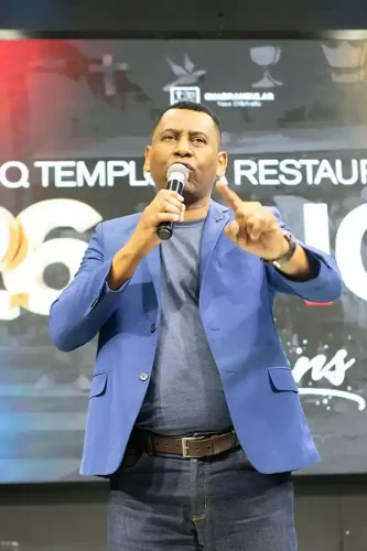 26-anos-igreja-105